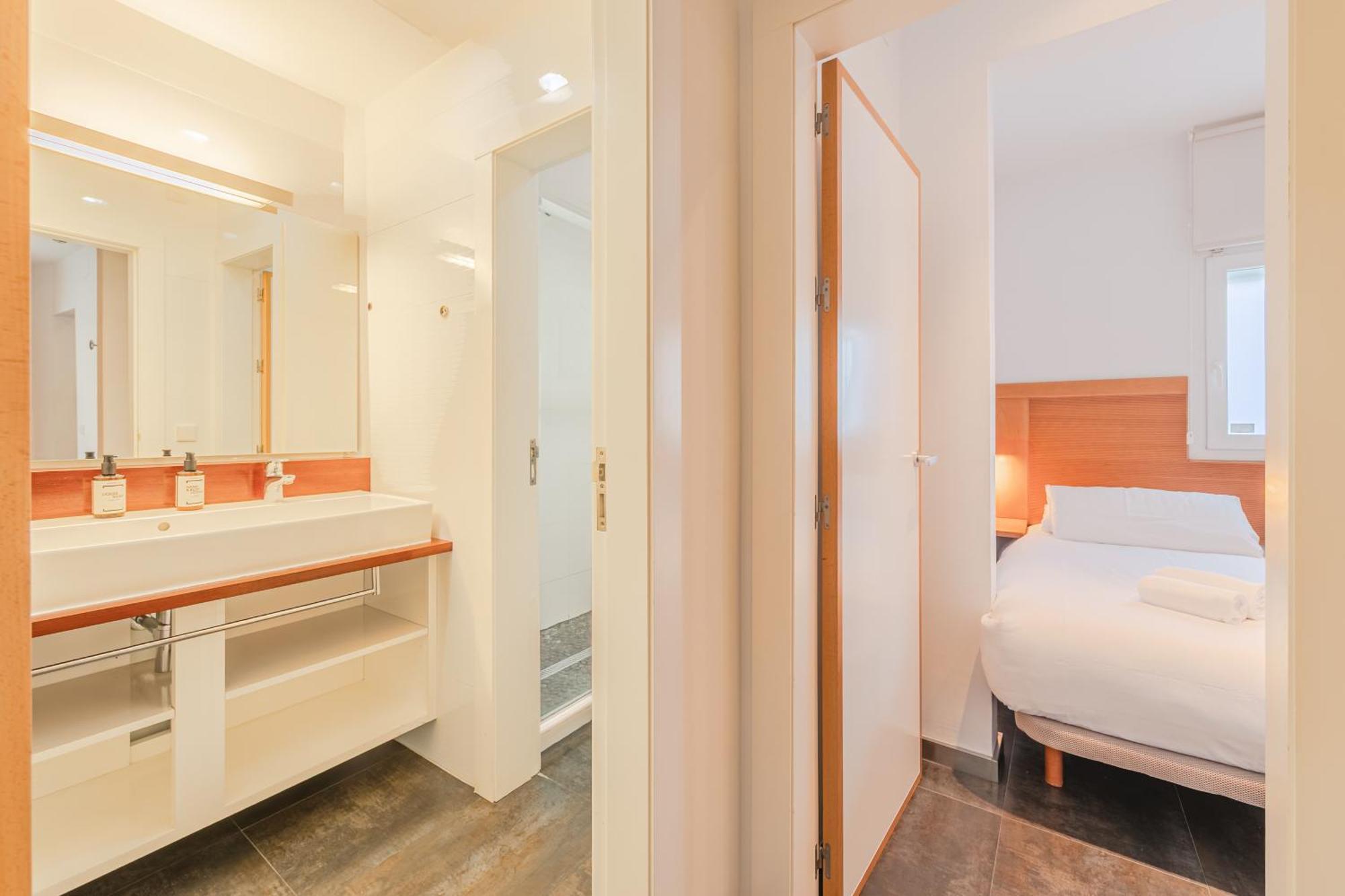 Apartamentos Eslava Sevilla Bagian luar foto