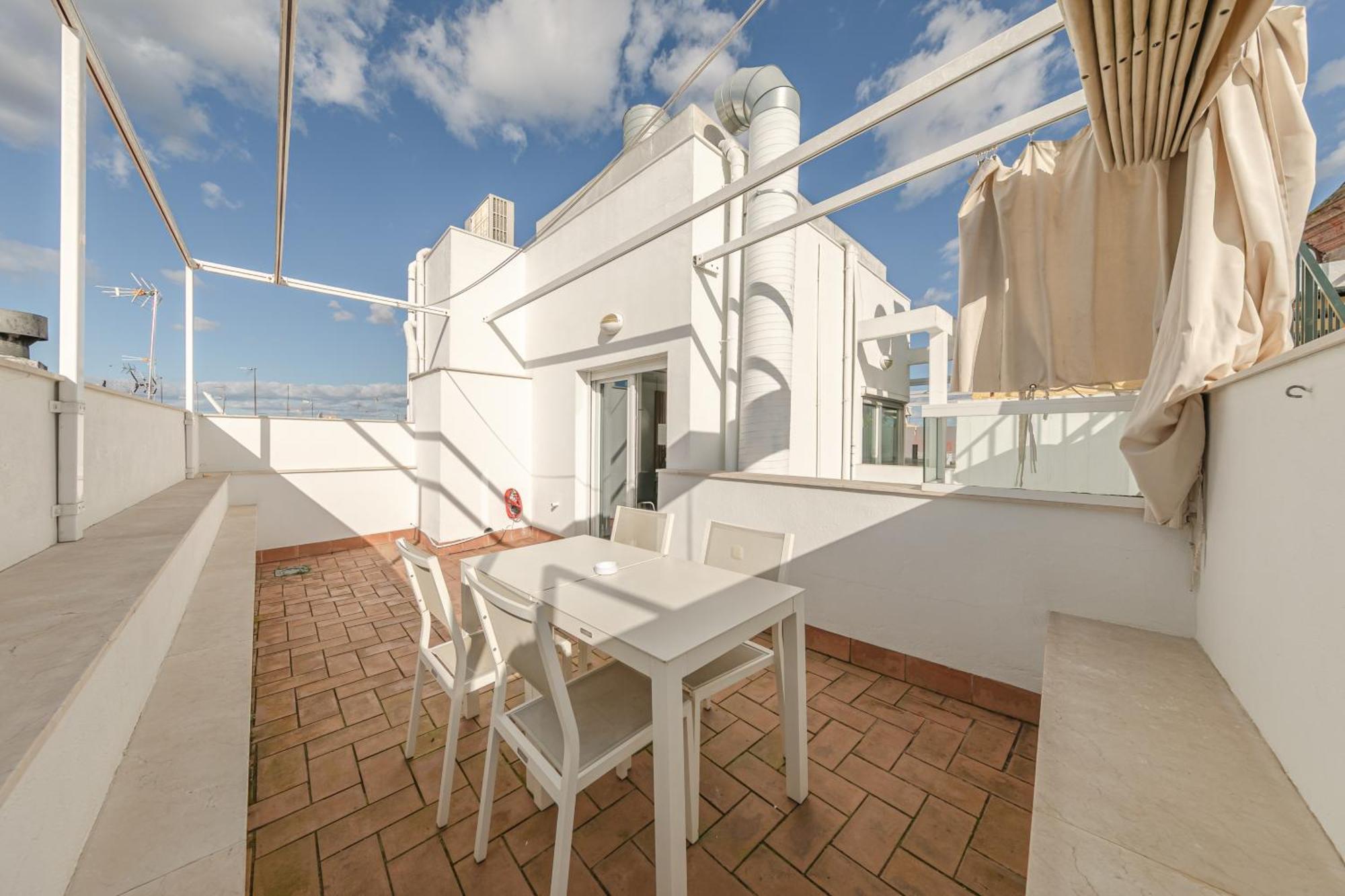 Apartamentos Eslava Sevilla Bagian luar foto