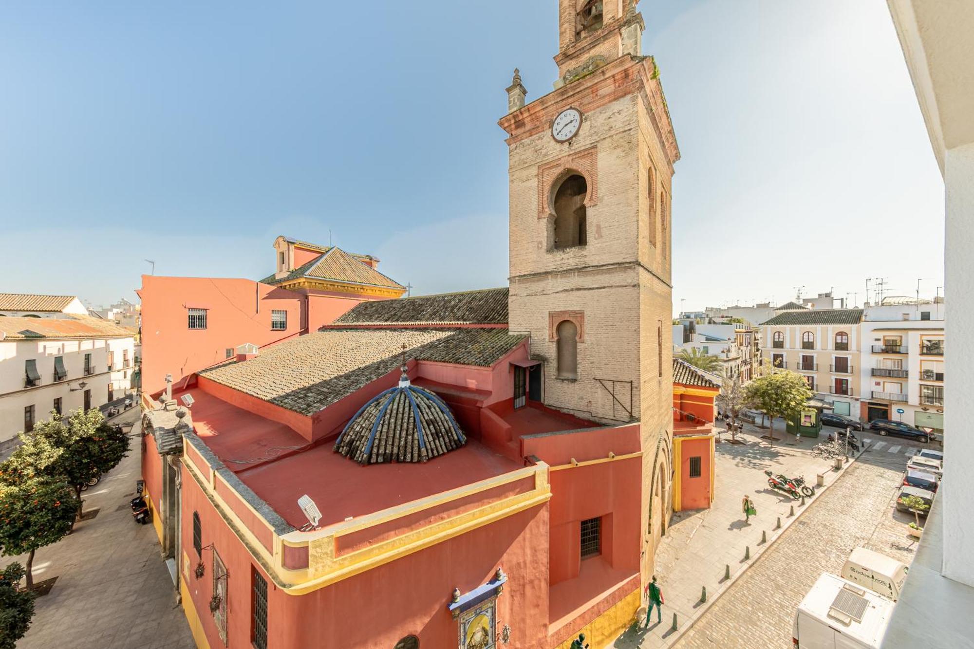 Apartamentos Eslava Sevilla Bagian luar foto