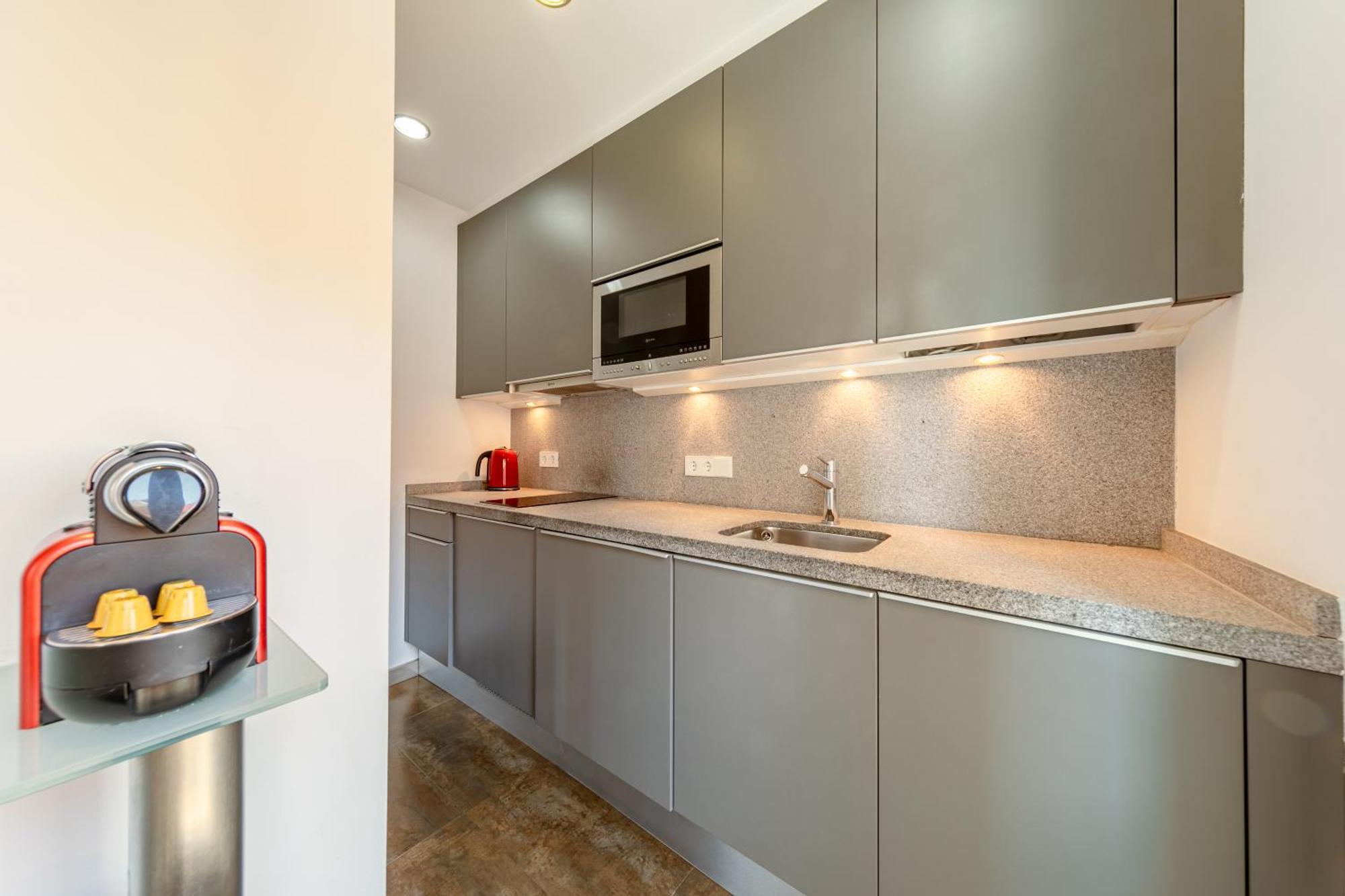 Apartamentos Eslava Sevilla Bagian luar foto